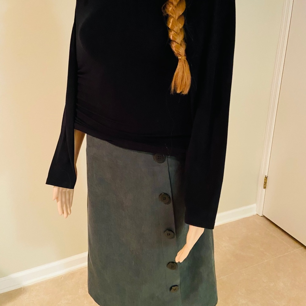 Green ultra suede skirt with buttons